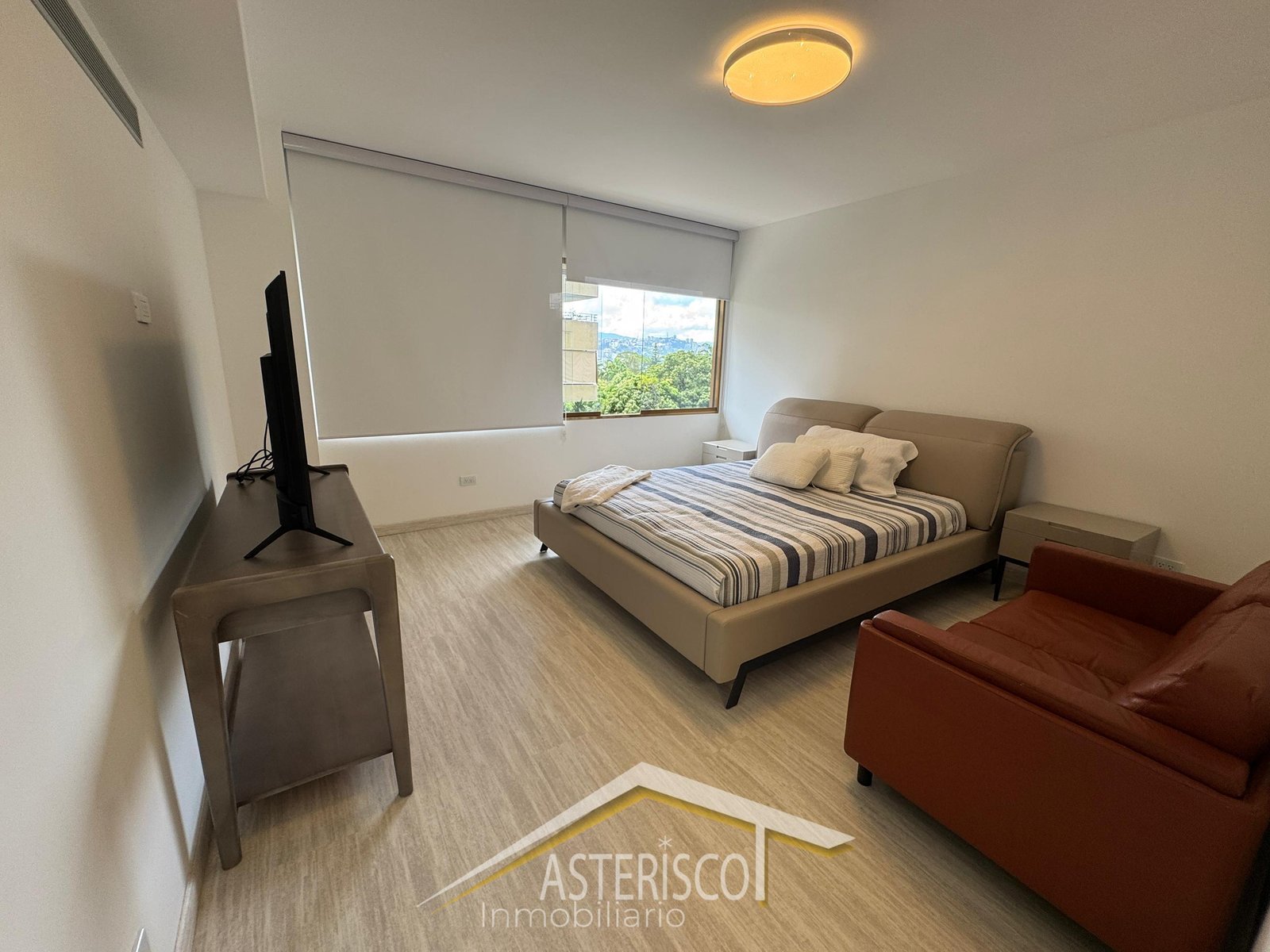 5797ab4b-d926-49ae-8419-43e80ea314f0