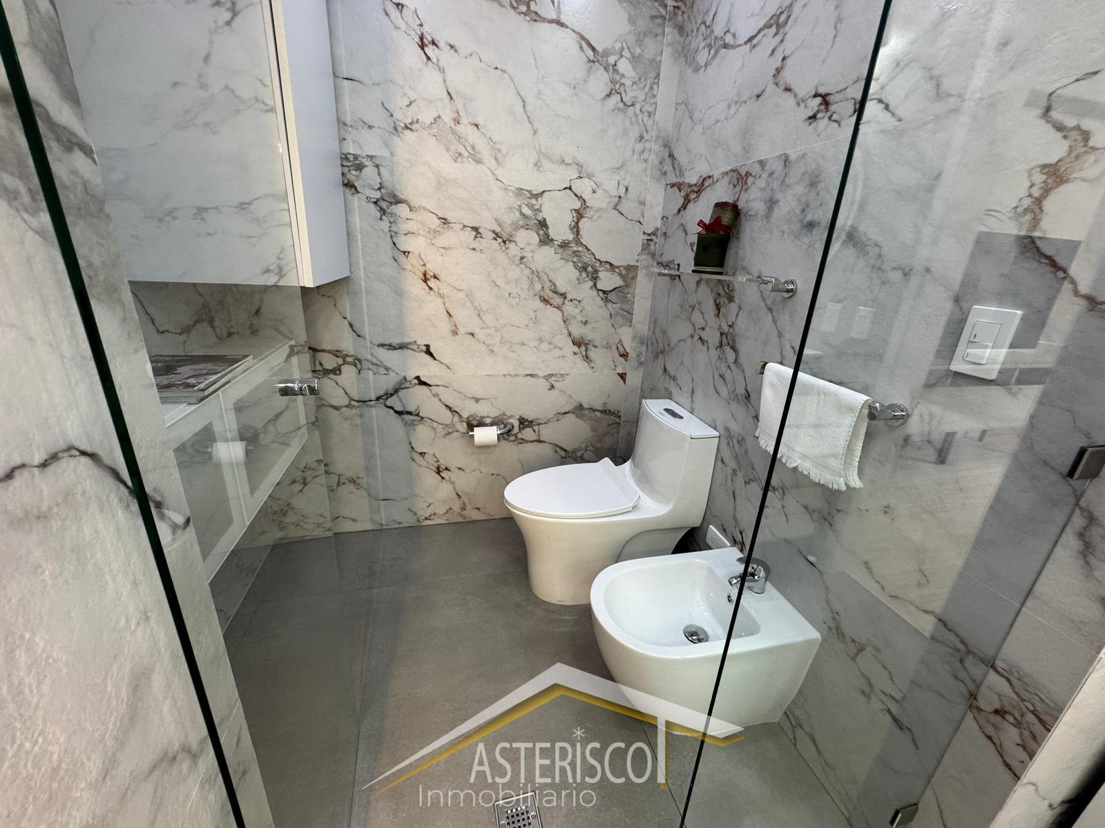 b7f1a48f-cfdd-4903-8606-6baf3d486086